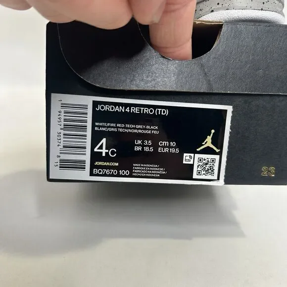 Nike Air Jordan 4 Retro TD “White Oreo” 2024 - Picture 5 of 5